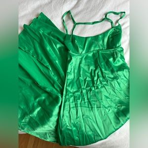 Low back adjustable strap, Kelly Green slip dress